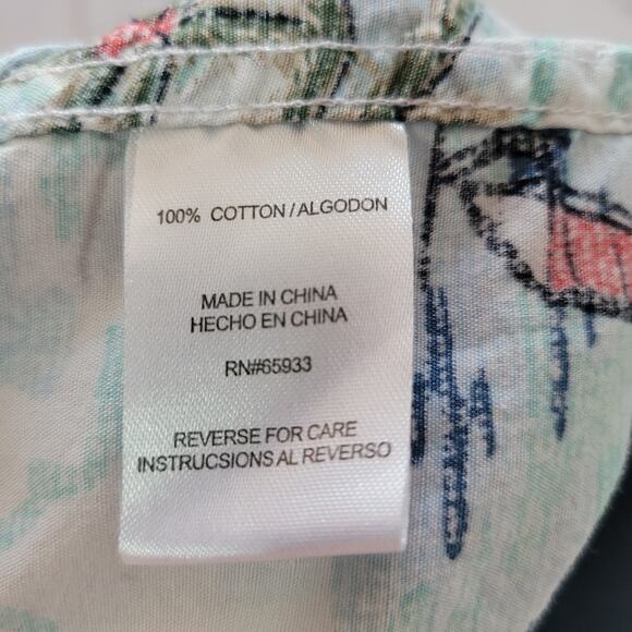 Distortion Size XL	In Your Wildest Dreams Short Sleeve Button Up Hawaiian Shirt - Picture 8 of 9